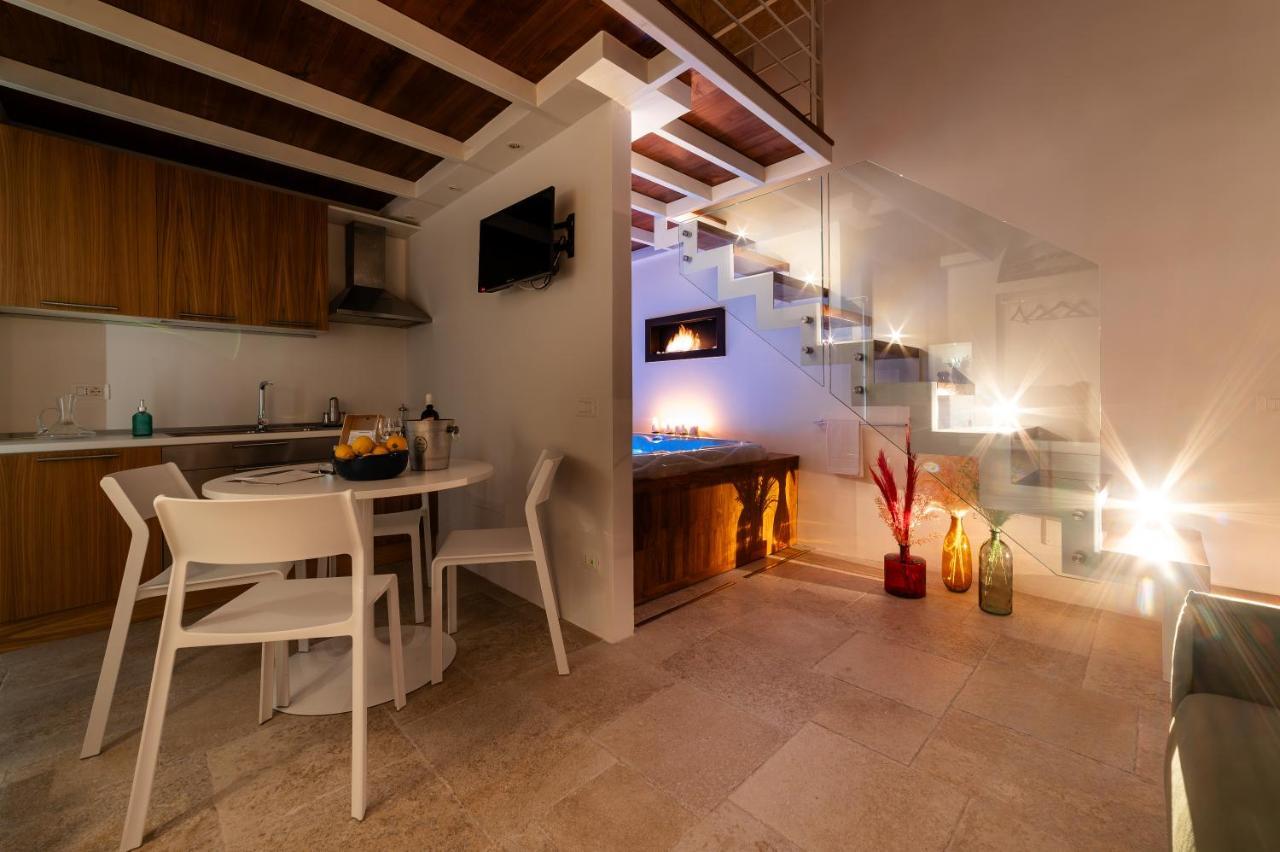 מונופולי Old Court Luxury Suite&Spa By Monholiday מראה חיצוני תמונה